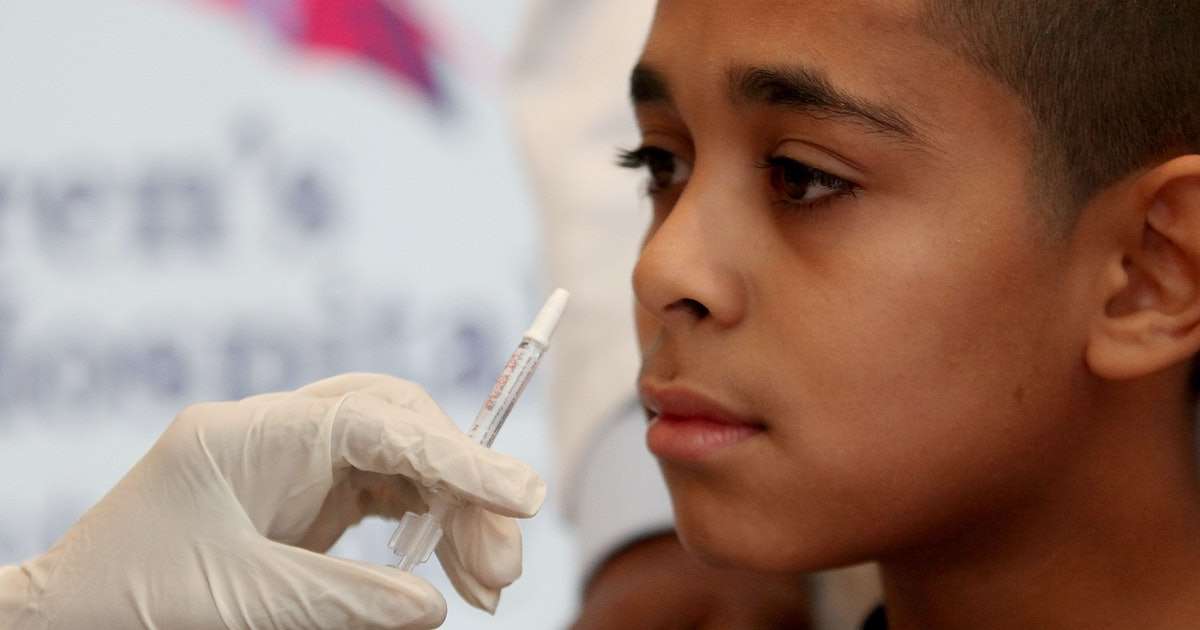 Should Your Kid Get The Flu Vaccine Nasal Spray? For Some Children, It ...